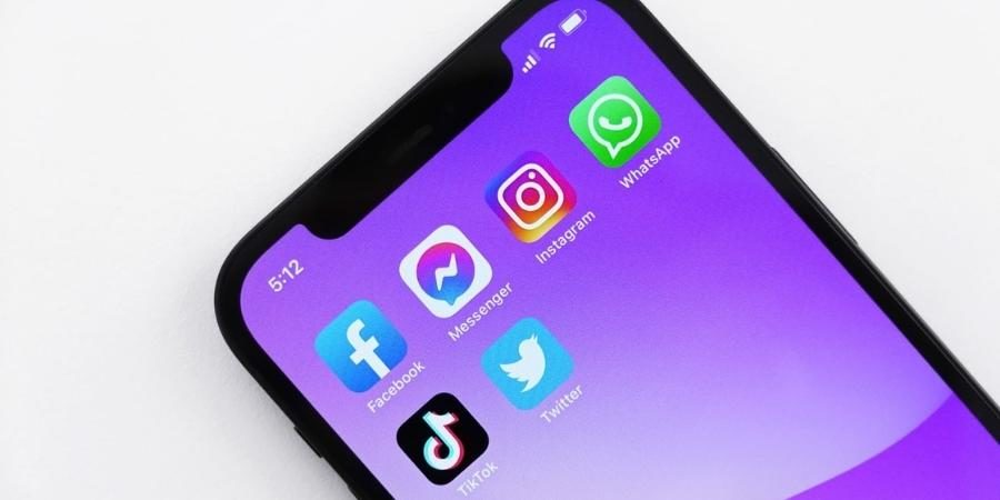 The 50/50 Rule: A Winning Social Media Formula For 2022